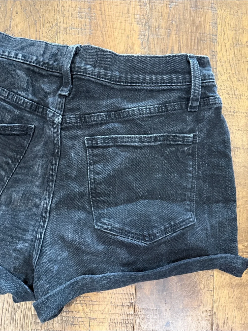 Madewell Black High-Rise Rolled-Hem Denim Shorts